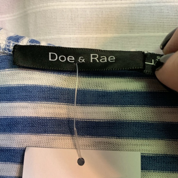 NWT Large Doe & Rae denim blue striped cardigan - Picture 2 of 8